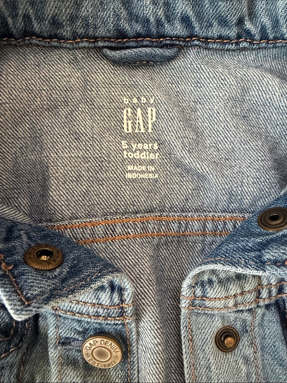 GAP light wash